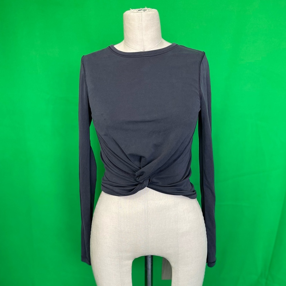 Lululemon athlete leisurewear shirt, XS, charcoal gray